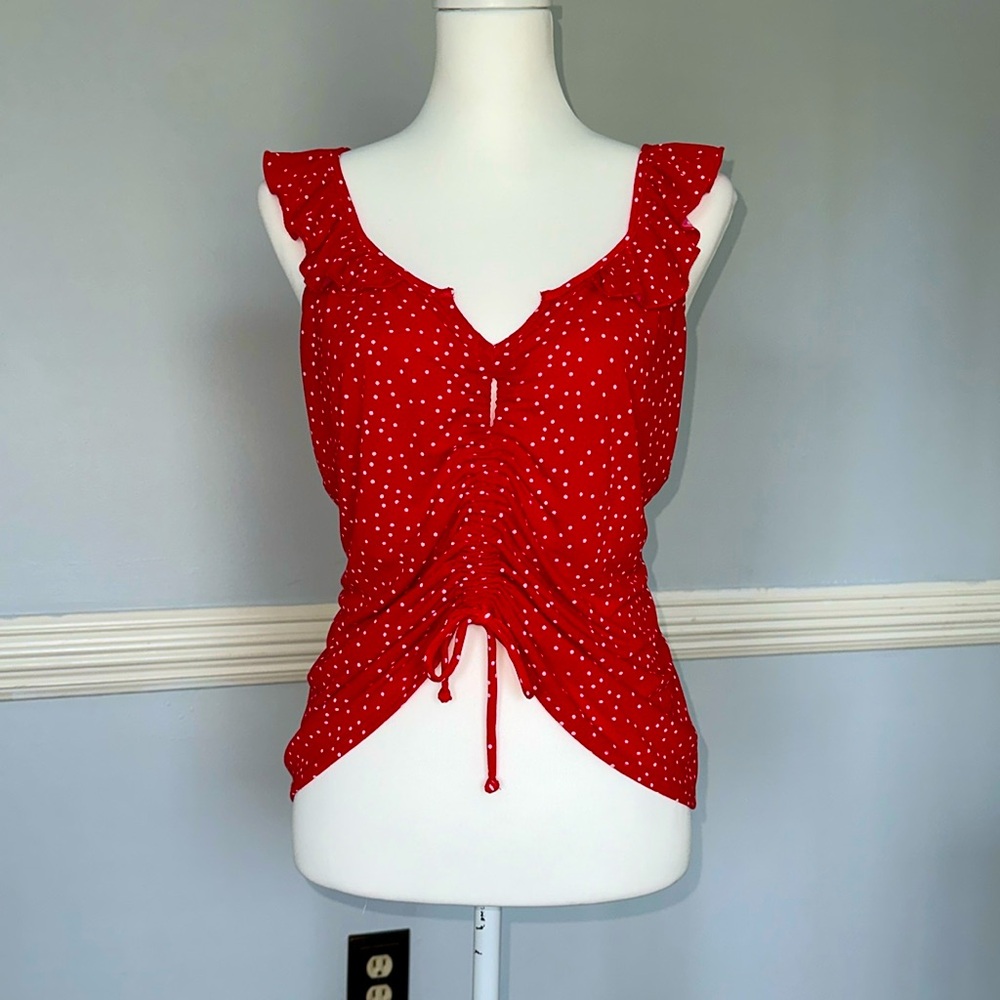 Buckle red/white polka dot top